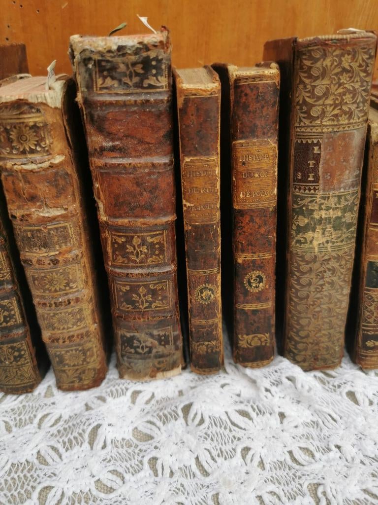 Antieke boeken 12 1693-1800 prachtig collectie los/set Miekj, Ophalen