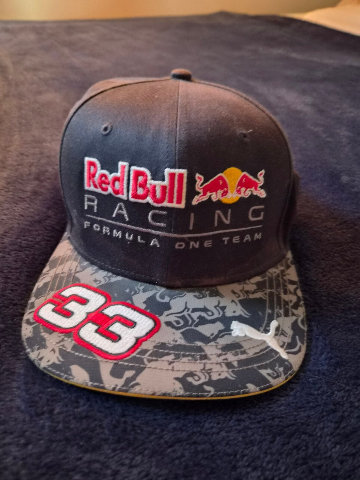 Max Verstappen Redbull cap 2016, Ophalen of Verzenden, Gedragen, One size fits all, Pet