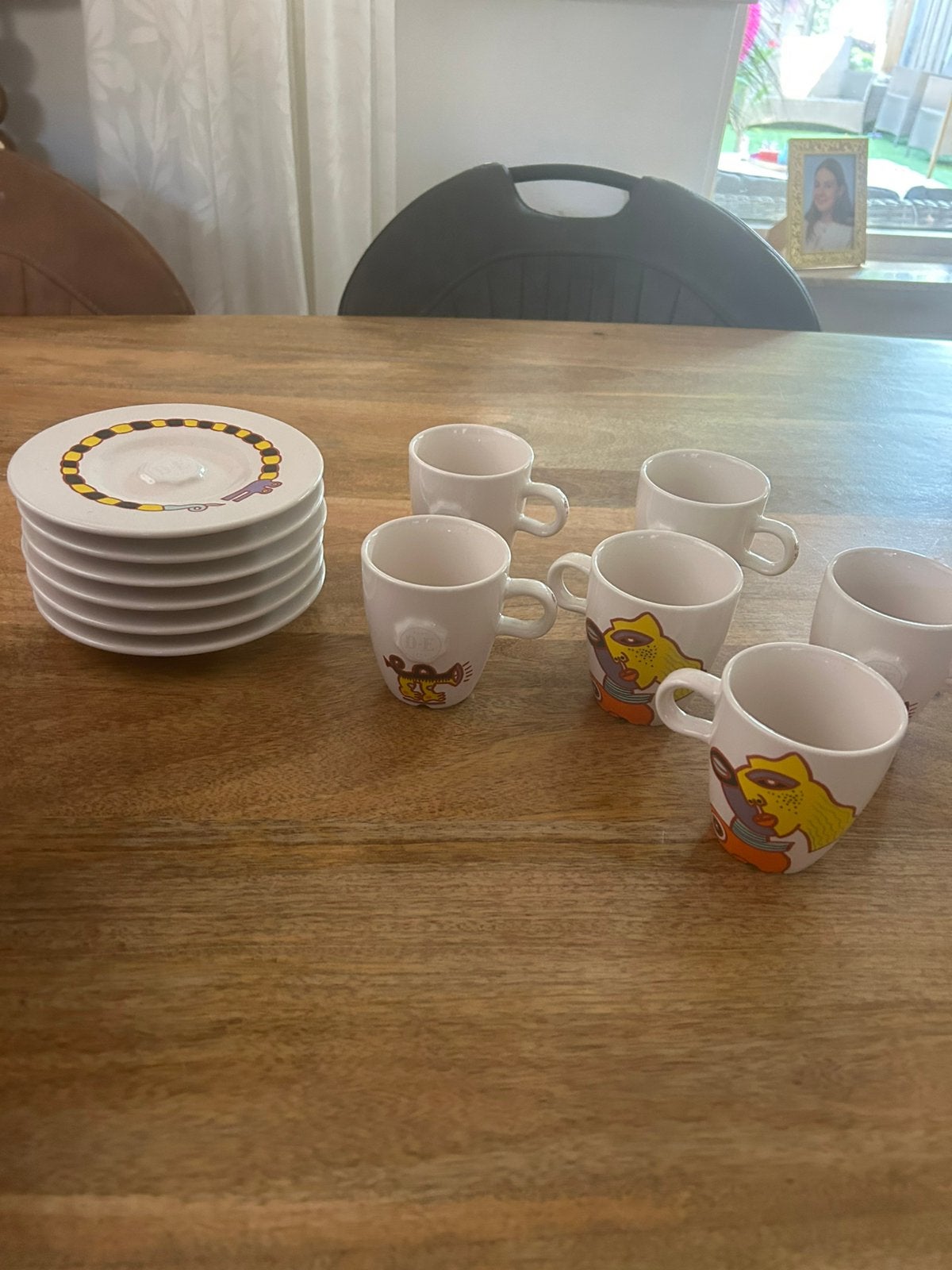 Douge egberts Clemens Briels 6 kopjes en schotels, Antiek en Kunst, Ophalen