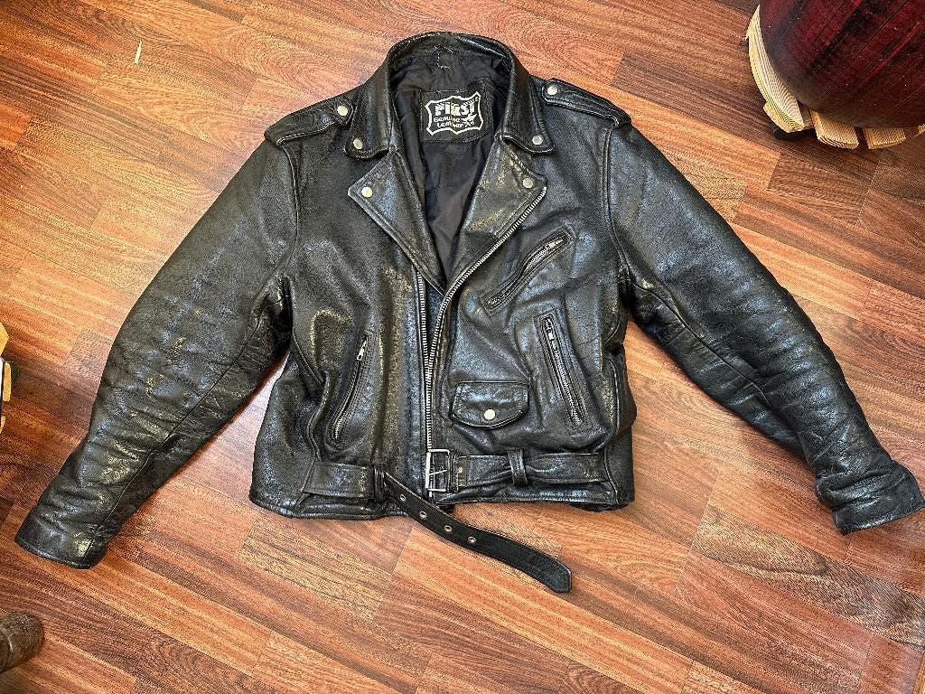 Stoer Leren jack, Kleding | Heren, Jassen | Winter, Ophalen, Maat 52/54 (L), First, Zwart