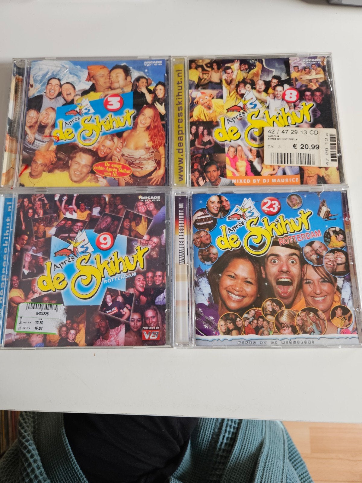 De Après Skihut CD Boxset - 4 CD's, Cd's en Dvd's, Cd's | Pop, Gebruikt, Ophalen of Verzenden