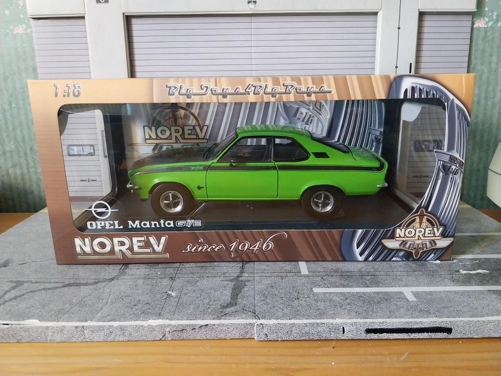 ZELDZAAM: Opel manta A gt/e groen met gele koplampen, Ophalen of Verzenden, Nieuw, Auto, Norev