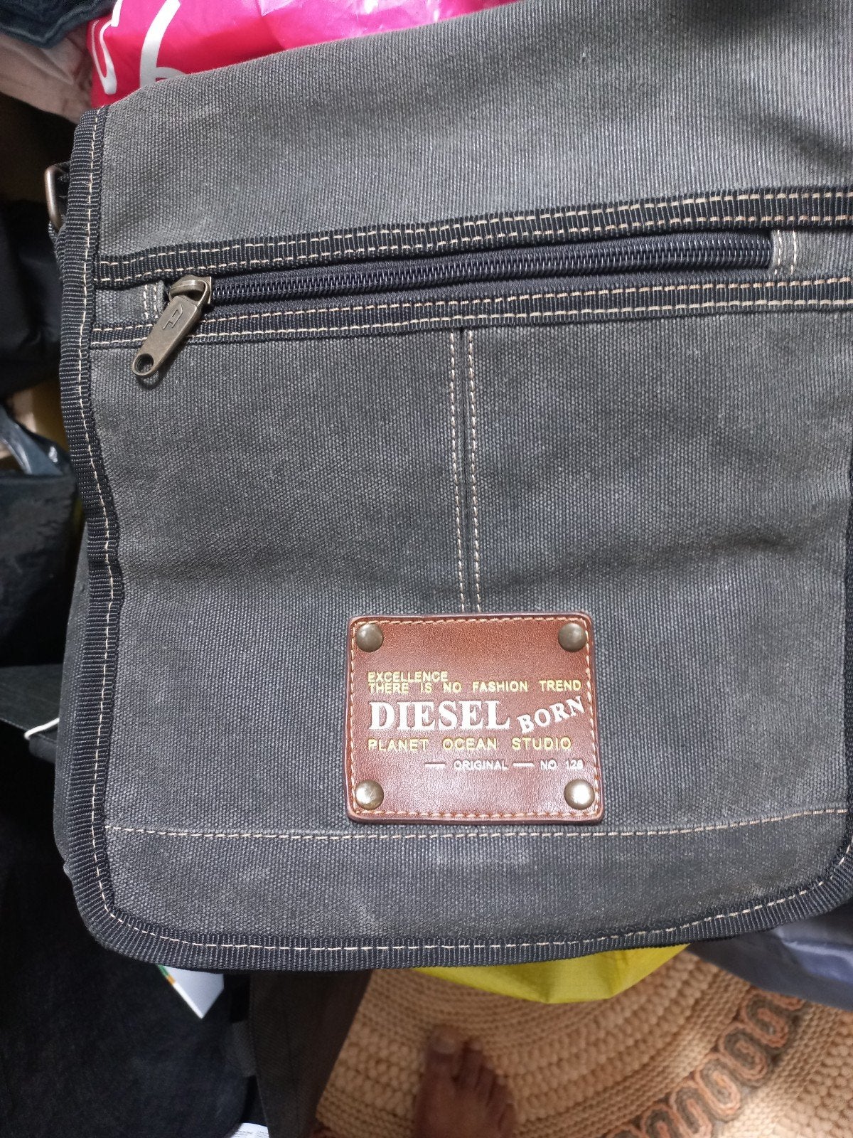 heren tas diesel zgan, Ophalen of Verzenden, 17 inch of meer, Zo goed als nieuw