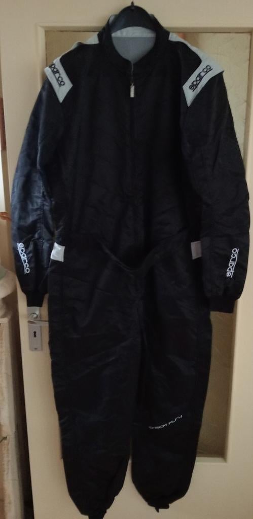 Sparco indoorkarting overall *zo goed als nieuw*, Sport en Fitness, Karting, Ophalen, Zo goed als nieuw, Kleding of Schoenen