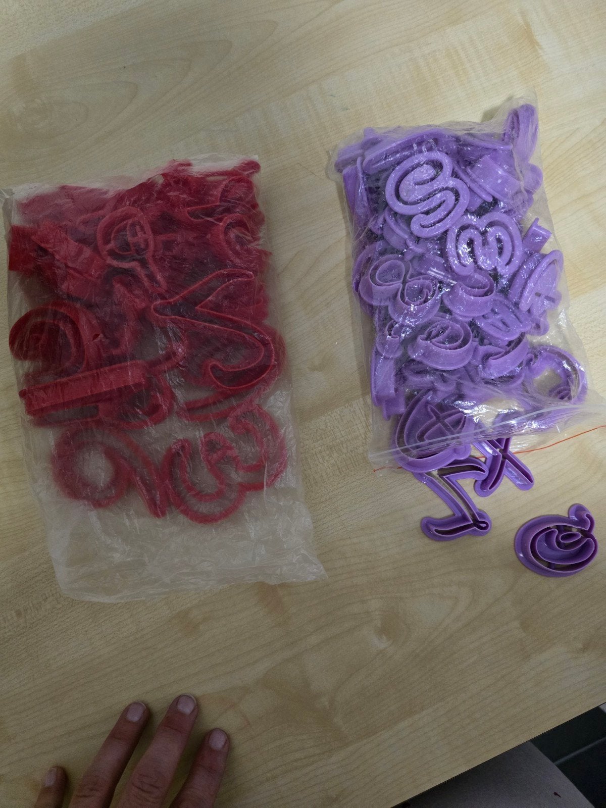 Letter uitstekers voor taarten en cupcakes, Ophalen of Verzenden, Nieuw, Taarten of Cupcakes, Versiering