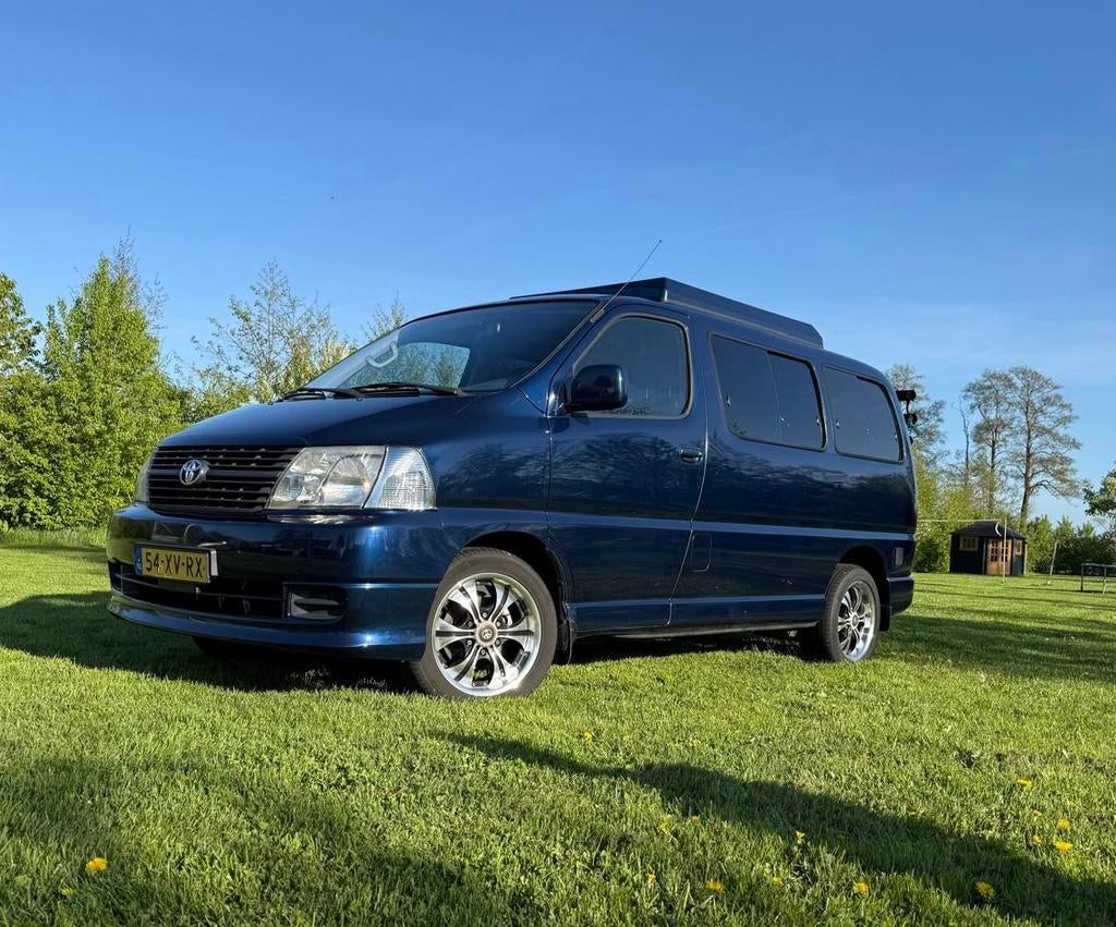 Toyota Hi-ace 2.5 D-4d Buscamper nw apk, distrib&waterpomp, Auto's, Toyota, Voorwielaandrijving, Stof, 2000 kg, Blauw
