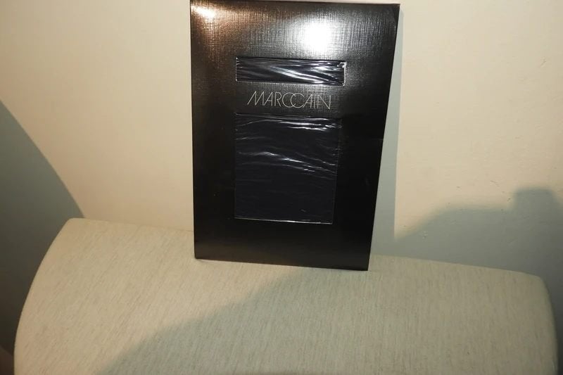 Marccain panty donker blauw tailleband met merk erop NieuwN3, Nieuw, Maat 40/42 (M), Panty, Marccain