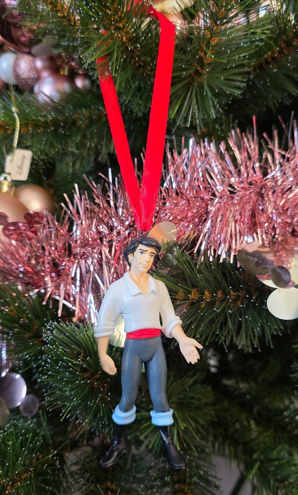 Disney prins Erik Eric kerst ornament hanger kerstbal, Verzamelen, Ophalen of Verzenden, Pocahontas of Kl. Zeemeermin, Nieuw
