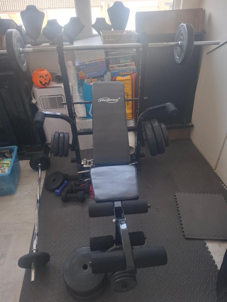 Fitness bank met gewichten, Ophalen, Zo goed als nieuw, Fitnessbank