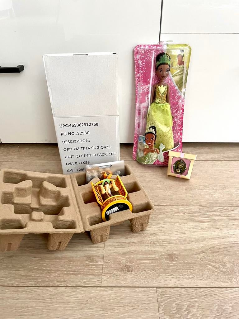 Disney Tiana Princess Frog pakket ornament Barbie pop & pin, Ophalen, Overige figuren, Nieuw, Beeldje of Figuurtje