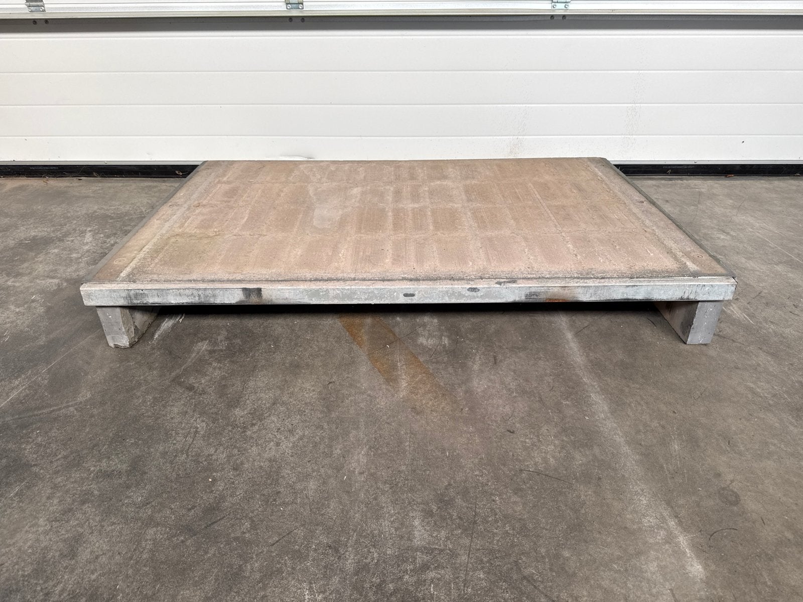 SteenSchot pallet 140x95x18 - Vlonder/Zware lasten, Ophalen of Verzenden, Gebruikt, Beton, Overige typen