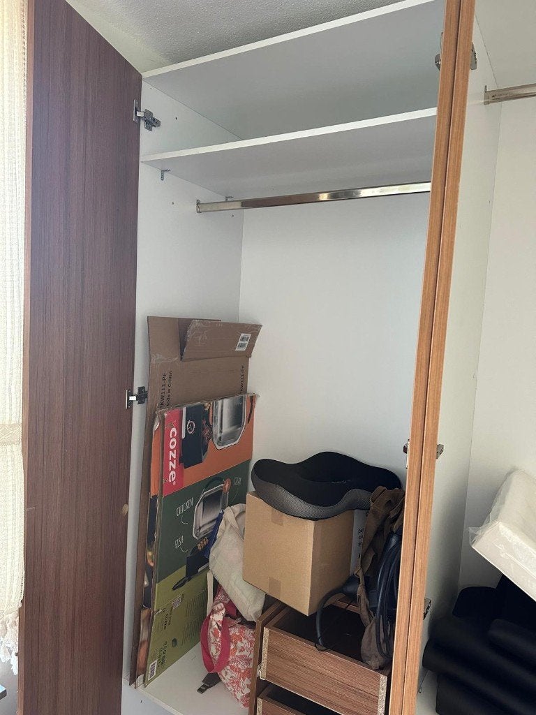 Brown Wardrobe, Ophalen, Met deur(en), 200 cm of meer, 150 tot 200 cm