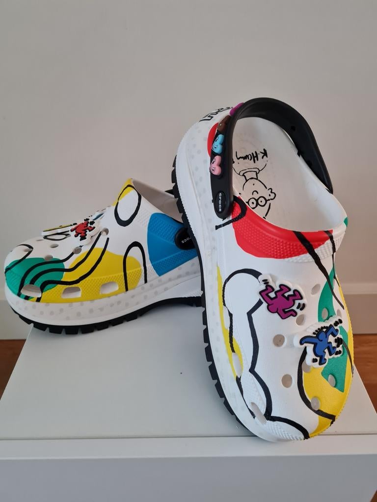 Crocs Special Edition Keith Haring Maat 39-40 (M7W9), Kleding | Dames, Schoenen, Gedragen, Slippers, Overige kleuren, Ophalen