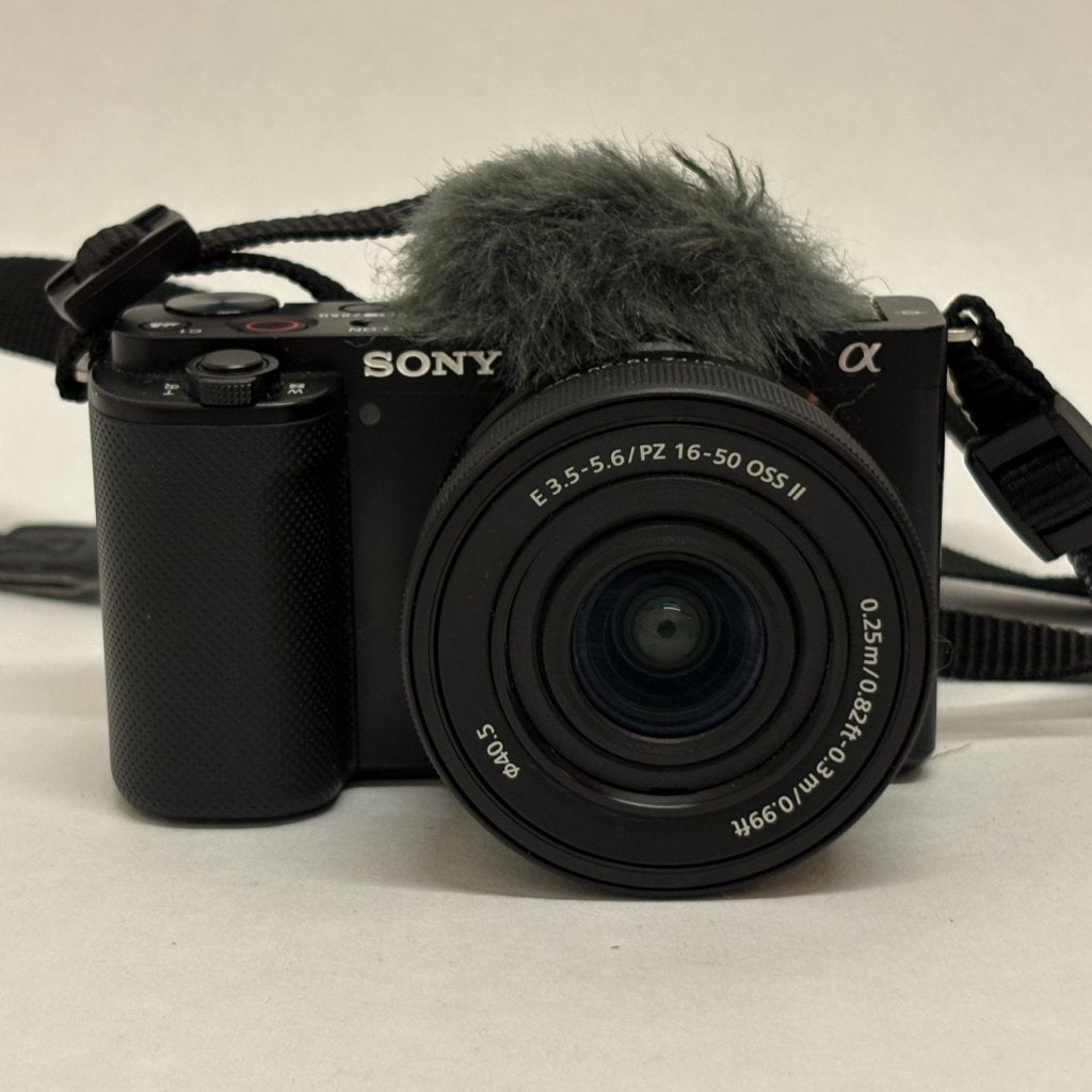 Sony ZV-E10K + 16-50MM Vlogcamera, Sony, Zo goed als nieuw, Support@sony.com, 1-7-1 Konan, Minato-ku
Tokyo 108-0075
Japan