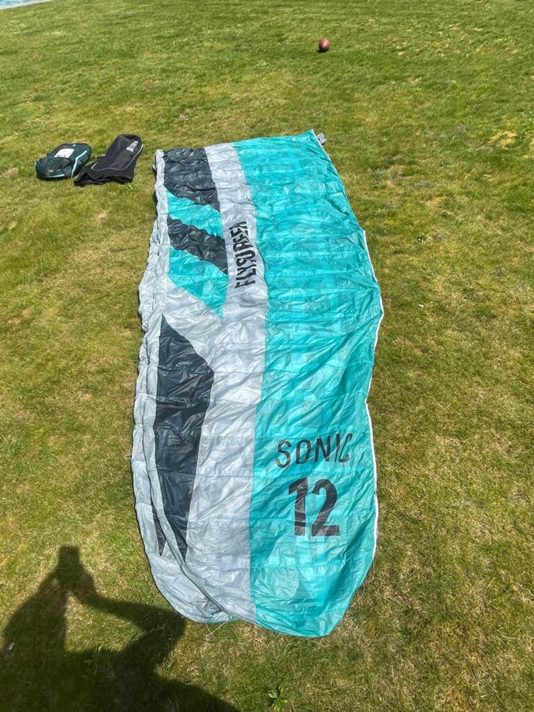 Flysurfer sonic 4 12m, uitstekende staat., Ophalen of Verzenden, Zo goed als nieuw