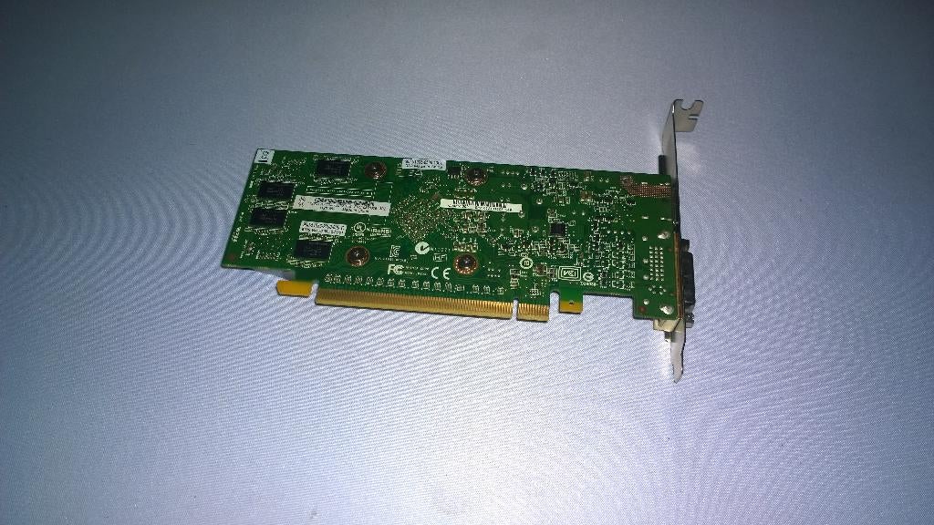 Retro NVIDIA Quadro 600,1GB, Nieuwe Pasta, Ideaal voor XP, Computers en Software, Vintage Computers, Ophalen, NVIDIA