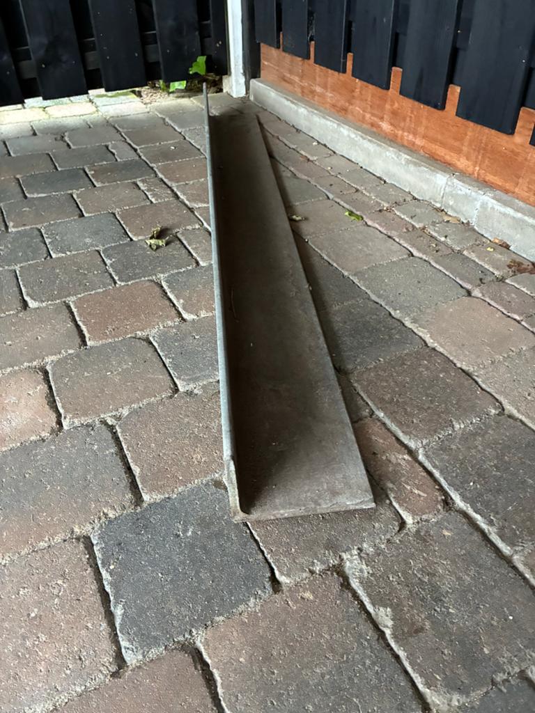 Gegalvaniseerd stalen hoekprofiel / latei, Doe-het-zelf en Verbouw, Ophalen, Gebruikt
