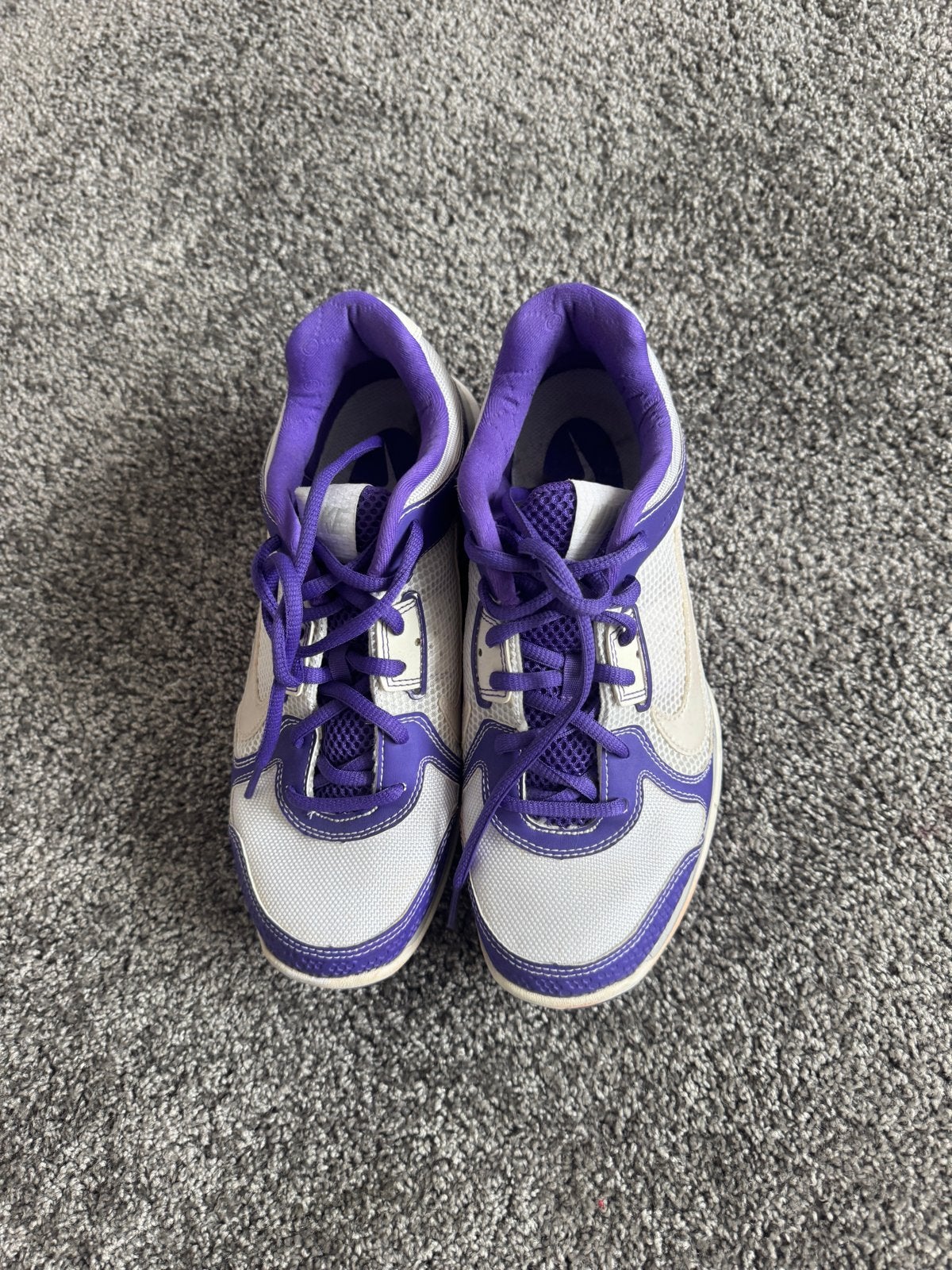 Nike tennis schoenen - Maat 40- Wit/Paars, Sport en Fitness, Ophalen of Verzenden, Gebruikt, Schoenen, Nike