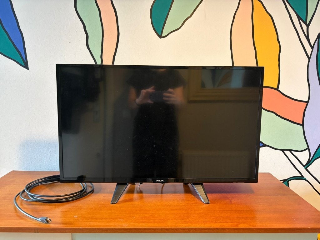 Philips 32" TV (32PHS4132) + Amazon Fire TV Stick, Ophalen, Philips, 50 Hz, HD Ready (720p)