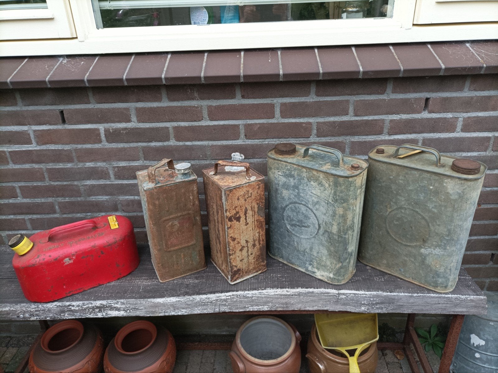 oude benzine blikken, Ophalen of Verzenden