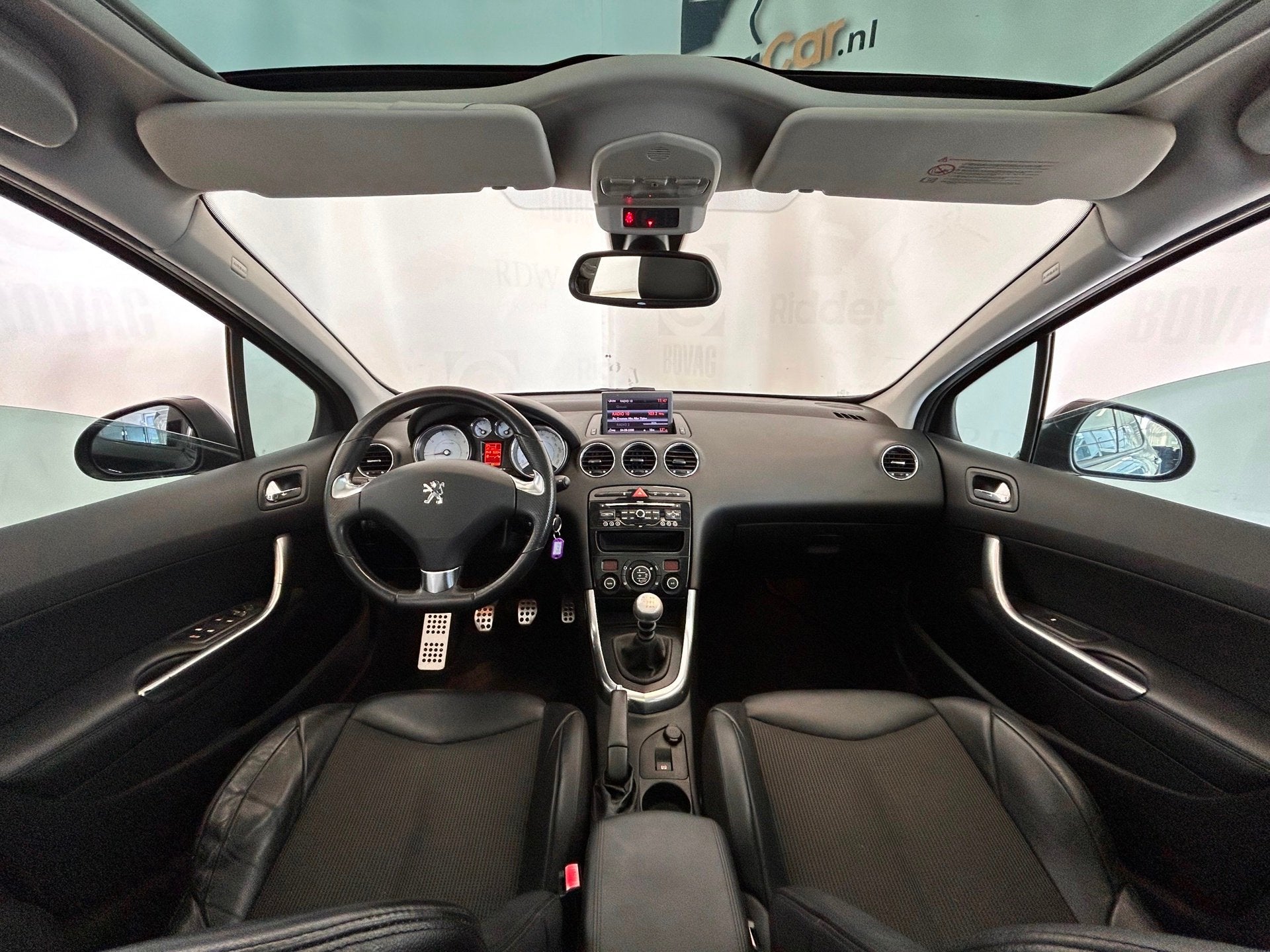 Peugeot 308 1.6 THP GTi|NAP|PARK SENS|PANO|AIRCO|ELEK RAMEN|, Auto's, Peugeot, Voorwielaandrijving, Gebruikt, 4 cilinders, Leder en Stof