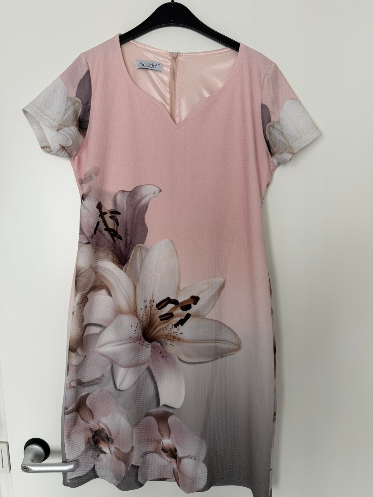 Prachtige jurk van Batida maat 4, Kleding | Dames, Jurken, Maat 42/44 (L), Ophalen of Verzenden, Zo goed als nieuw, Knielengte