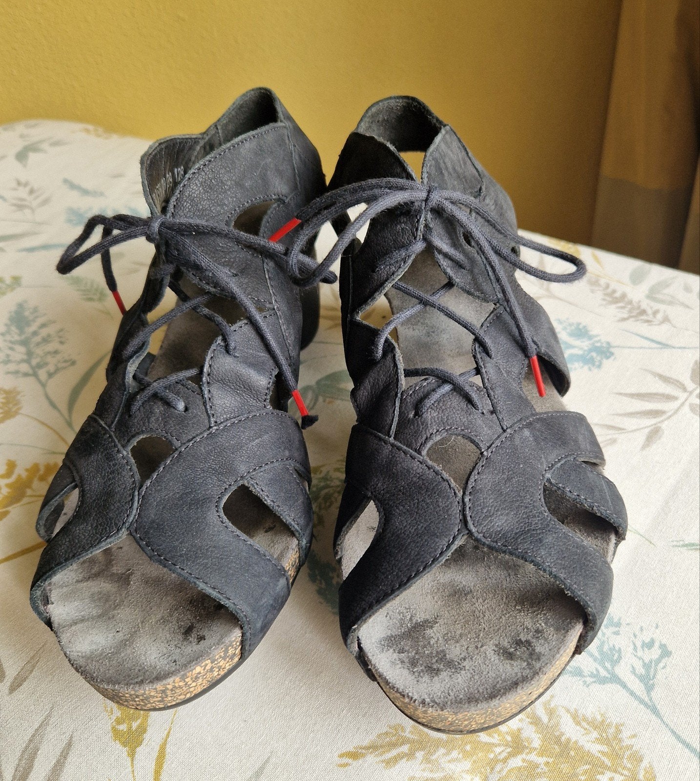 Think! sandalen maat 39, Zwart, Think!, Gedragen, Sandalen of Muiltjes