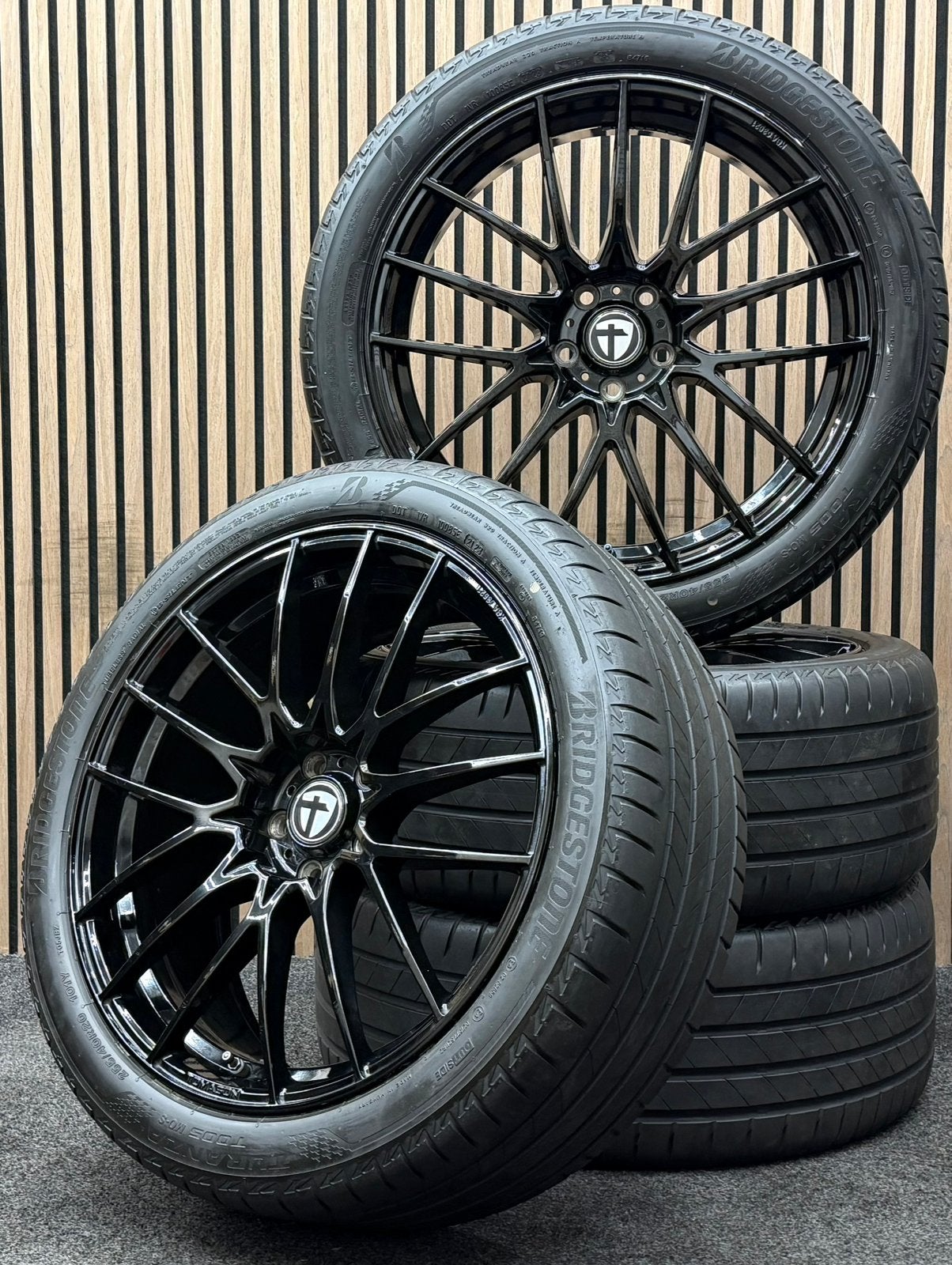 20 inch Tomason TN26 - Audi A6 C8 5x112 ET45 Bridgestone XL, Auto-onderdelen, Banden en Velgen, Ophalen, 255 mm, ., Banden en Velgen