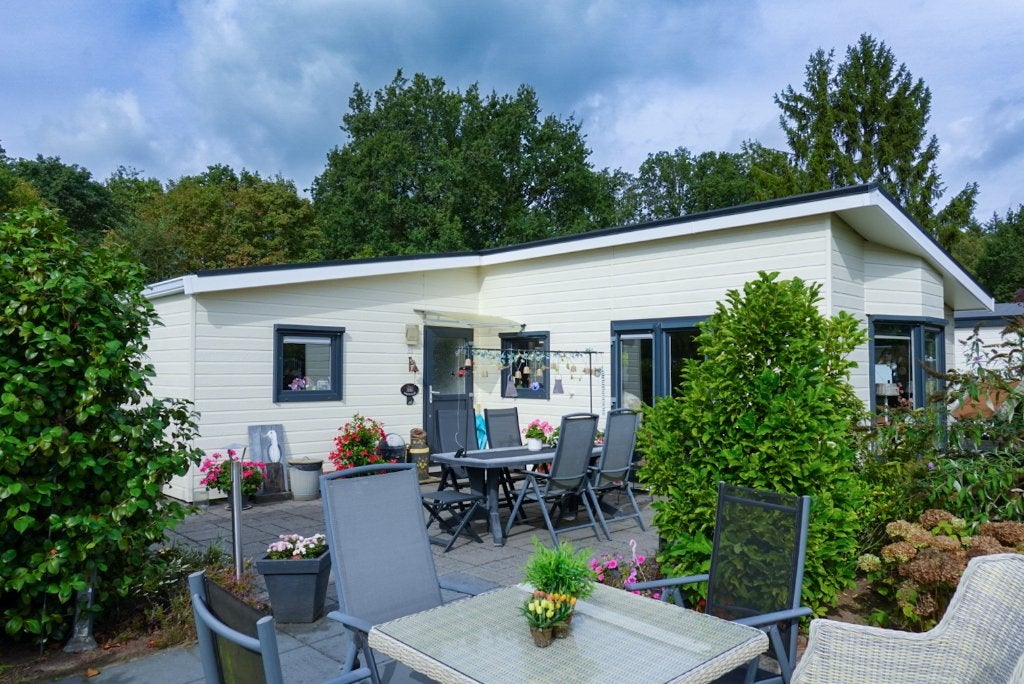Te koop: Chalet 60 m2 in Markelo (Twente), Tot en met 4