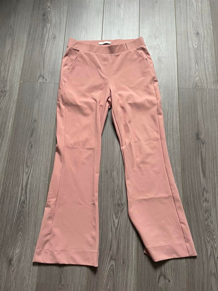 Studio Anneloes flared bonded broek dusty pink travelstof M, Kleding | Dames, Maat 38/40 (M), Ophalen of Verzenden, Zo goed als nieuw