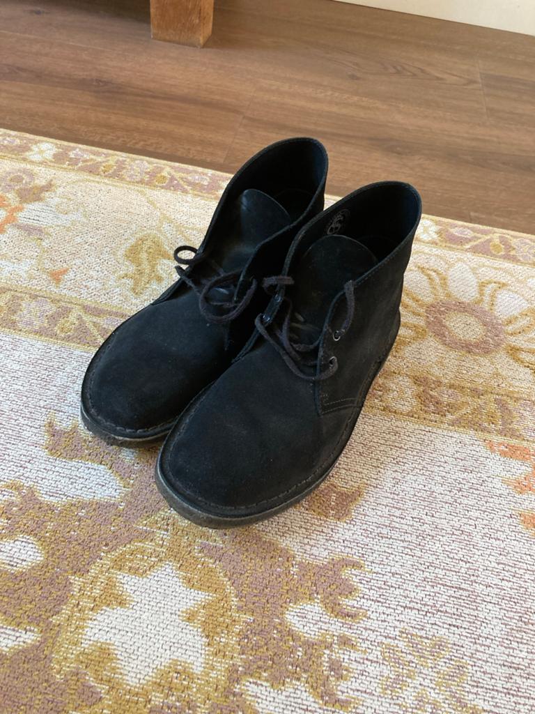 Clarks Originals Desert Boots Zwart Suède Maat 41,5, Kleding | Dames, Schoenen, Ophalen of Verzenden, Gedragen, Zwart, Lage of Enkellaarzen
