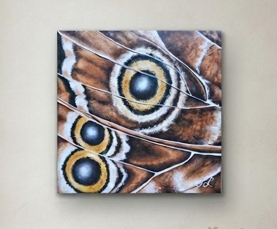 Handpainted Owl Butterfly Wing Macro Canvas Art. (29x29 cm), Expressionistisch, Dieren, Aquarel, Gesigneerd