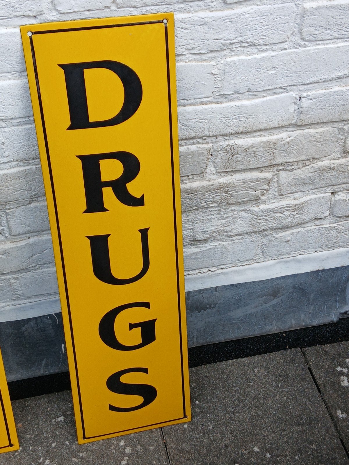 Vintage emaille bord " Drugs", Antiek en Kunst, Antiek | Emaille, Ophalen of Verzenden