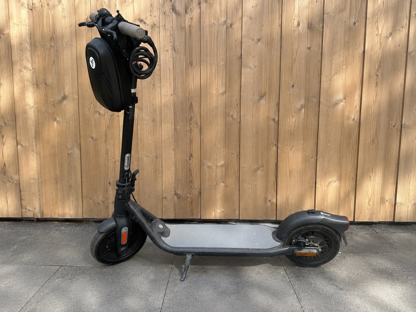 Ninebot Kickscooter F25E II - Zo goed als nieuw, Fietsen en Brommers, Steps, Ophalen, Zo goed als nieuw, Elektrische step (E-scooter)