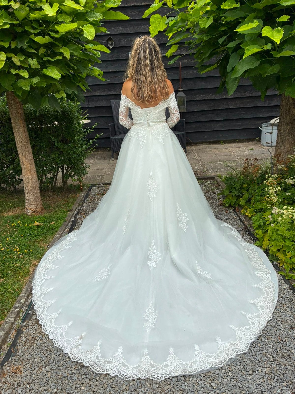 Trouwjurk XS/S, Ivoor, + grote sluier, Kleding | Dames, Trouwkleding en Trouwaccessoires, Ophalen of Verzenden, Zo goed als nieuw