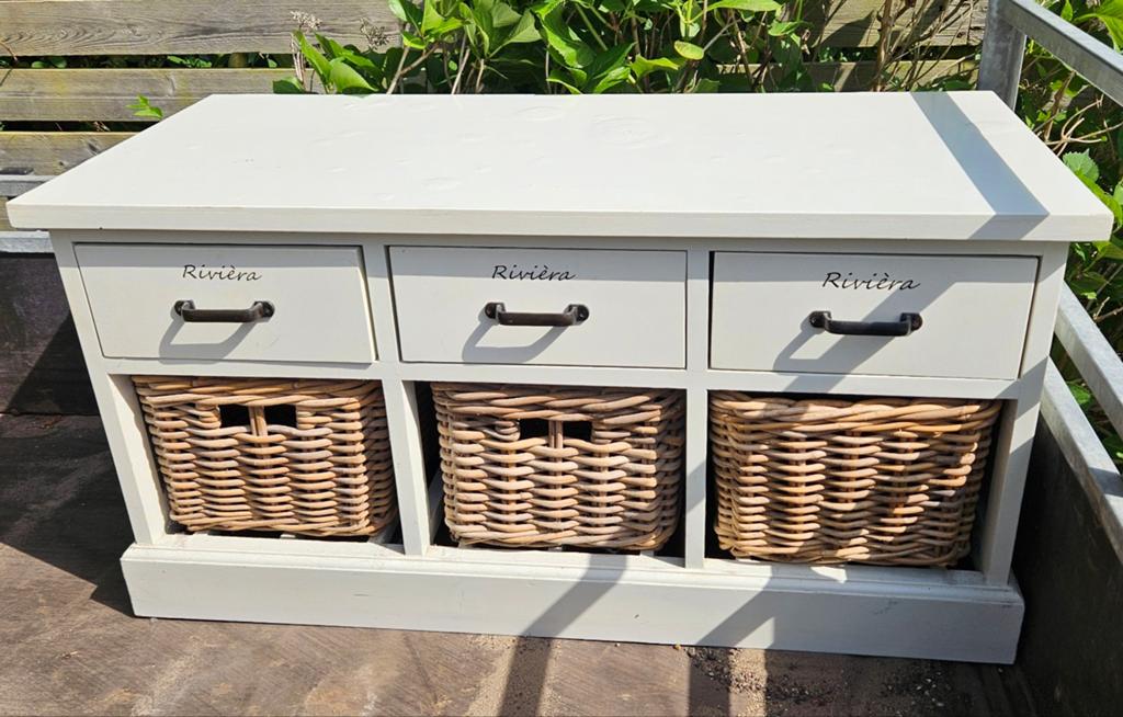 Riviera Maison kastje met lades en rieten manden, Gebruikt, 100 tot 150 cm, Ophalen of Verzenden, Riviera Maison stijl