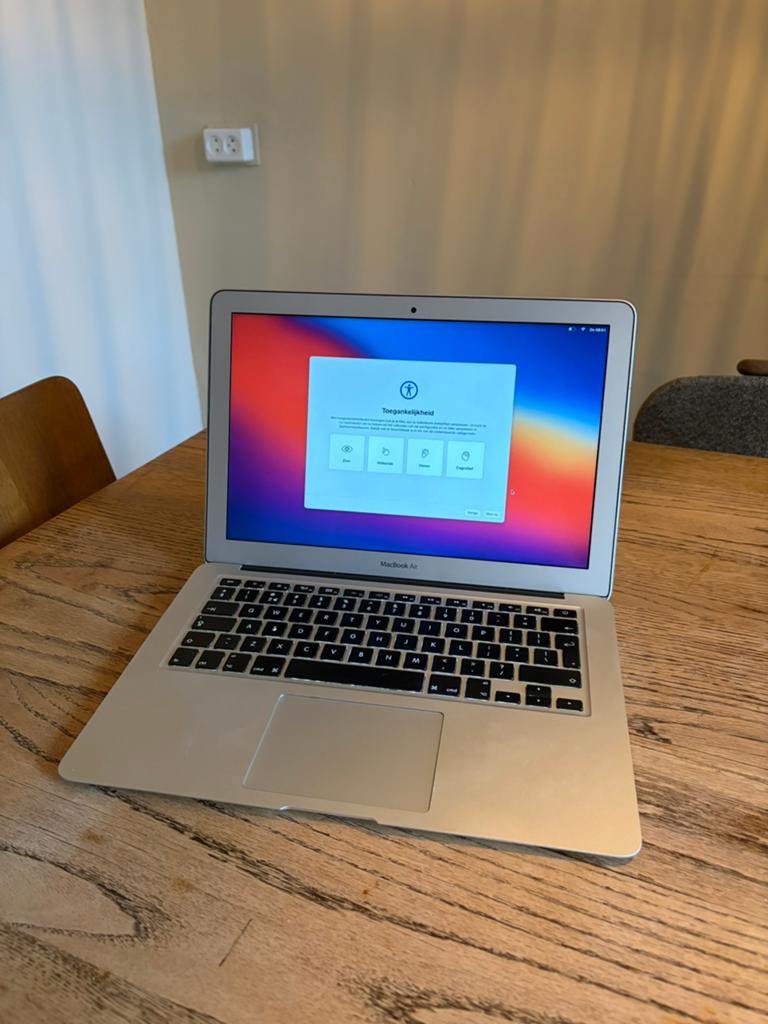 Macbook Air 2013 13 inch, 13 inch, Minder dan 2 Ghz, Ophalen of Verzenden, Zo goed als nieuw