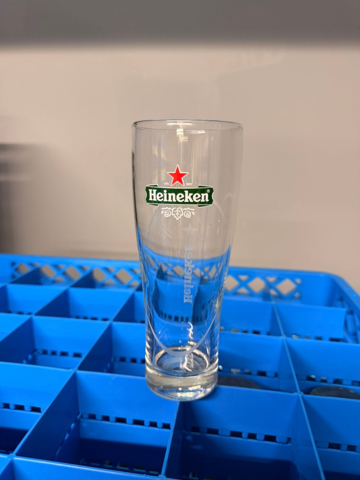Divers glaswerk horeca op verrijdbare karren, Ophalen, Zo goed als nieuw, Overige typen