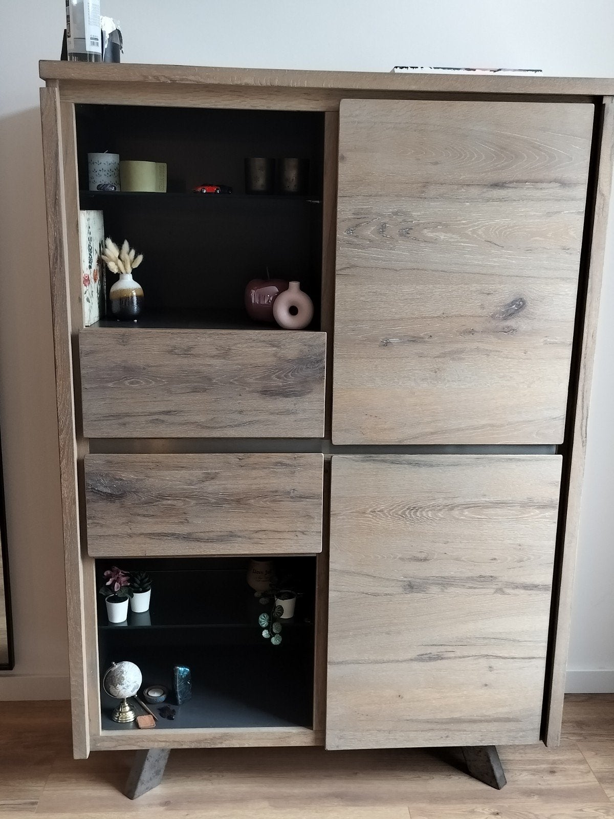 Bergkast eiken fineer Henders&Hazel, Ophalen, 25 tot 50 cm, Minder dan 150 cm, Minder dan 100 cm