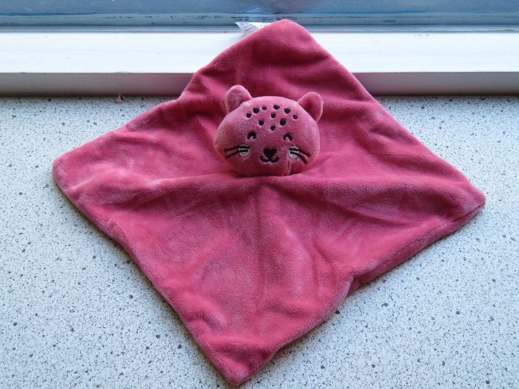 Knuffeldoek poes van Kruidvat Mundia BV dik roze velours, Kinderen en Baby's, Speelgoed | Knuffels en Pluche, Ophalen of Verzenden