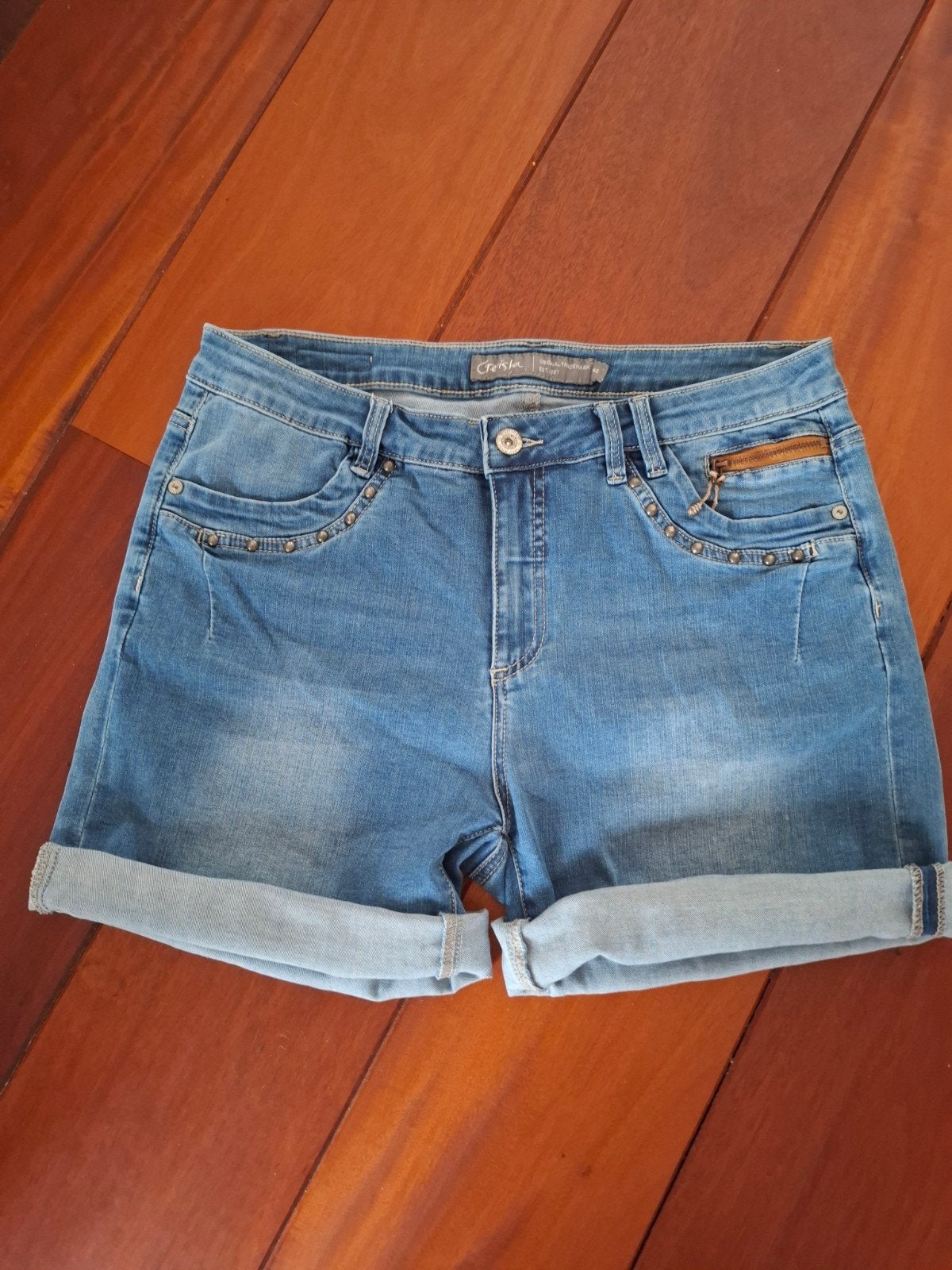 Geisha spijkershort -dames jeans maat 42 zgan, Ophalen of Verzenden, Zo goed als nieuw, Blauw, W33 - W36 (confectie 42/44)