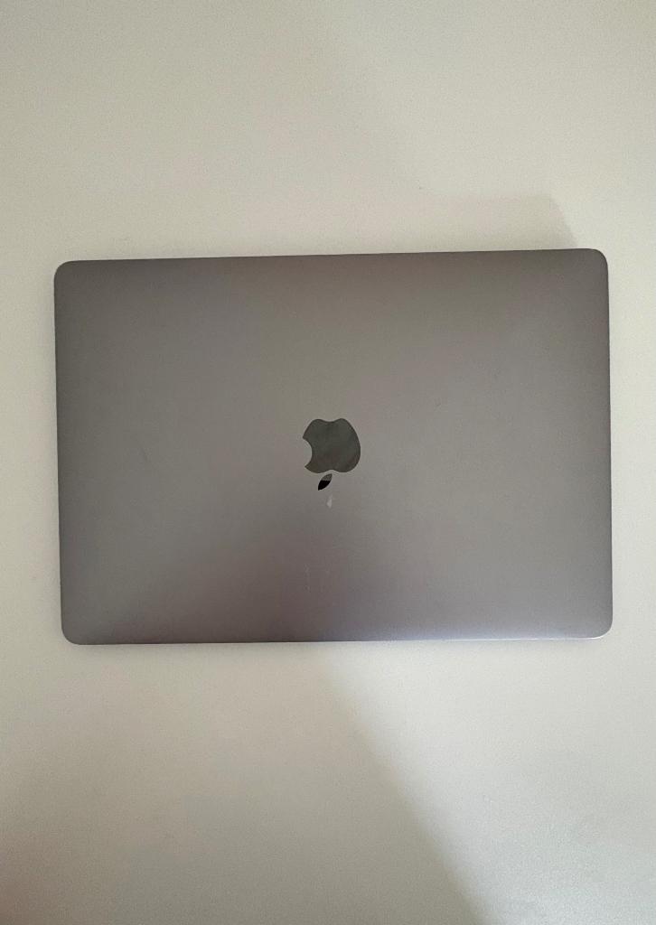 MacBook Air 13.3 (2020) - 8 GB - 256 GB - M1, Computers en Software, Apple Macbooks, Gebruikt, 256 GB, Qwerty, 8 GB