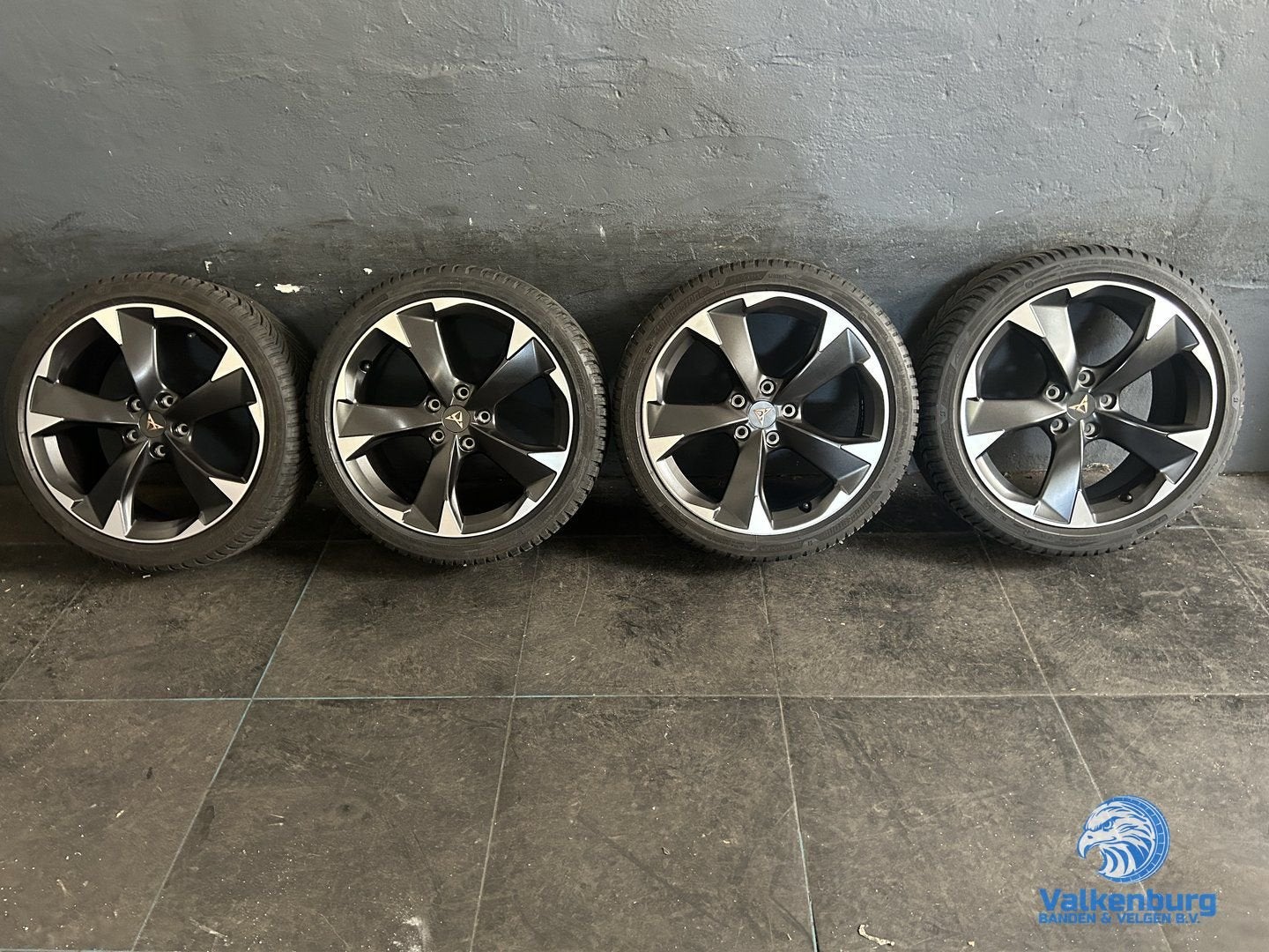 6-7mm! Originele Seat Cupra Leon KL 5FA 18 inch zwarte velge, 18 inch, Gebruikt, -, -