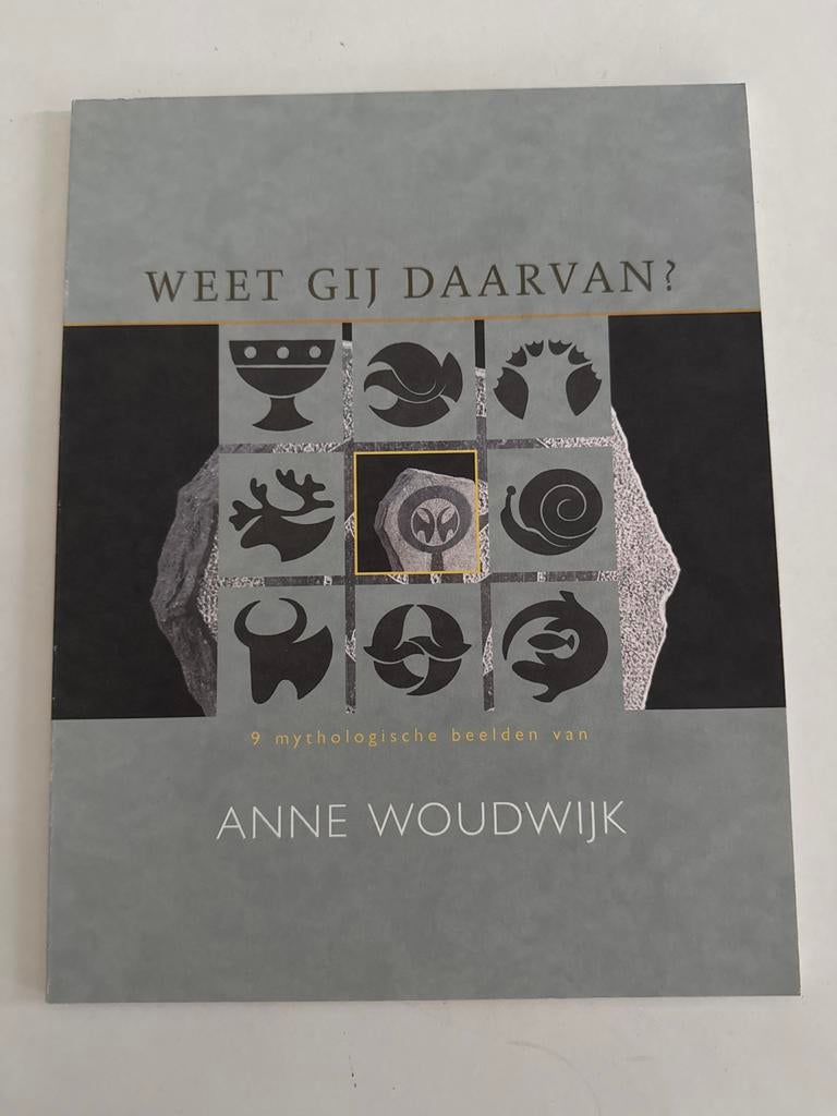 Weet Gij Daarvan? 9 mythologische beelden van Anne Woudwijk, Ophalen of Verzenden, Zo goed als nieuw