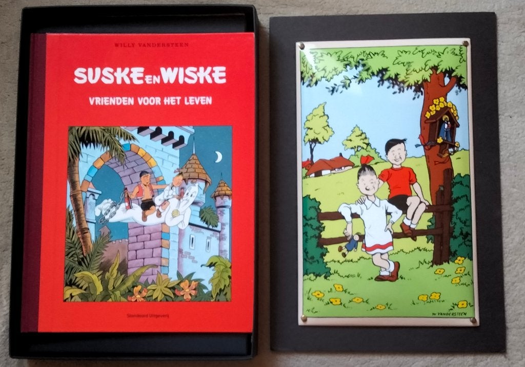 Suske & Wiske- Set Emaille + Boek Vrienden voor het Leven, Nieuw, Ophalen of Verzenden, Willy Vandersteen, Complete serie of reeks