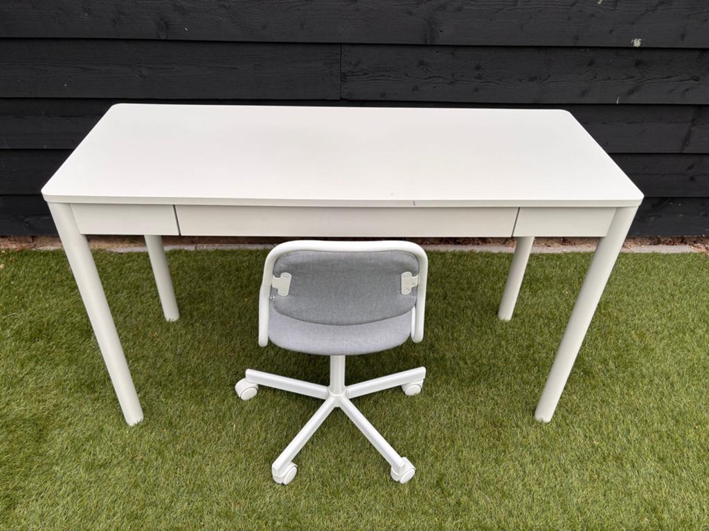 IKEA Tonstand bureau met Örfjäll bureaustoel, Ophalen, Gebruikt, Met lades, Spaanplaat of MDF