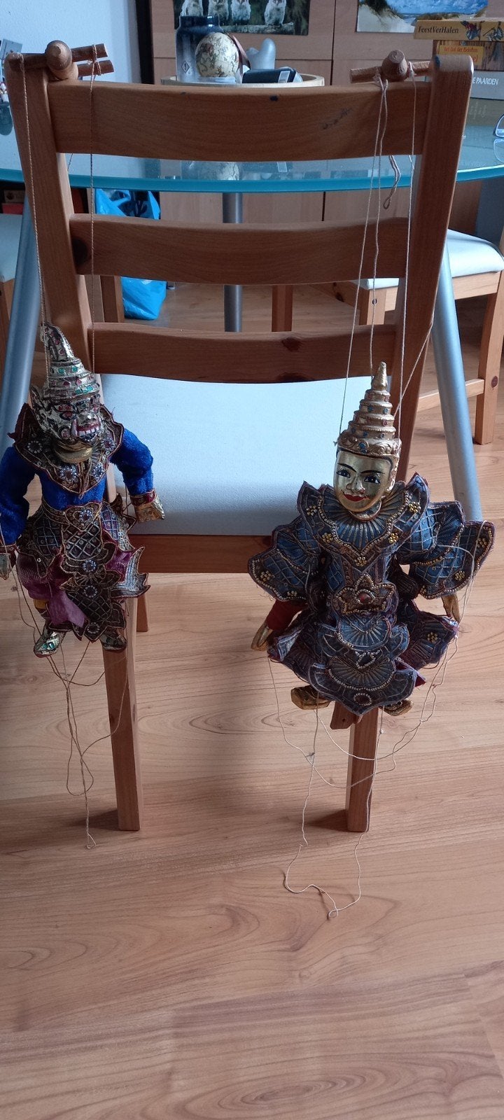 2 marionetten uit Birma/Myanmar, Overige typen, Overige onderwerpen, Ophalen of Verzenden, Hout