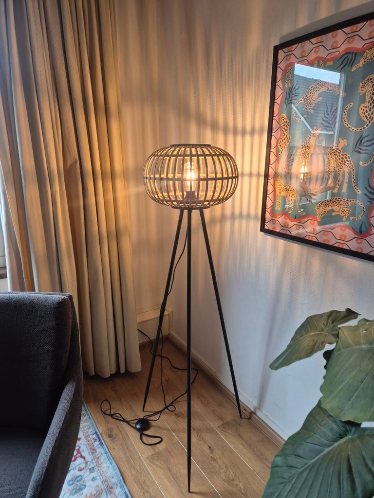 Oosterse tripod bamboe vloerlamp. QAZQA., Ophalen, Zo goed als nieuw