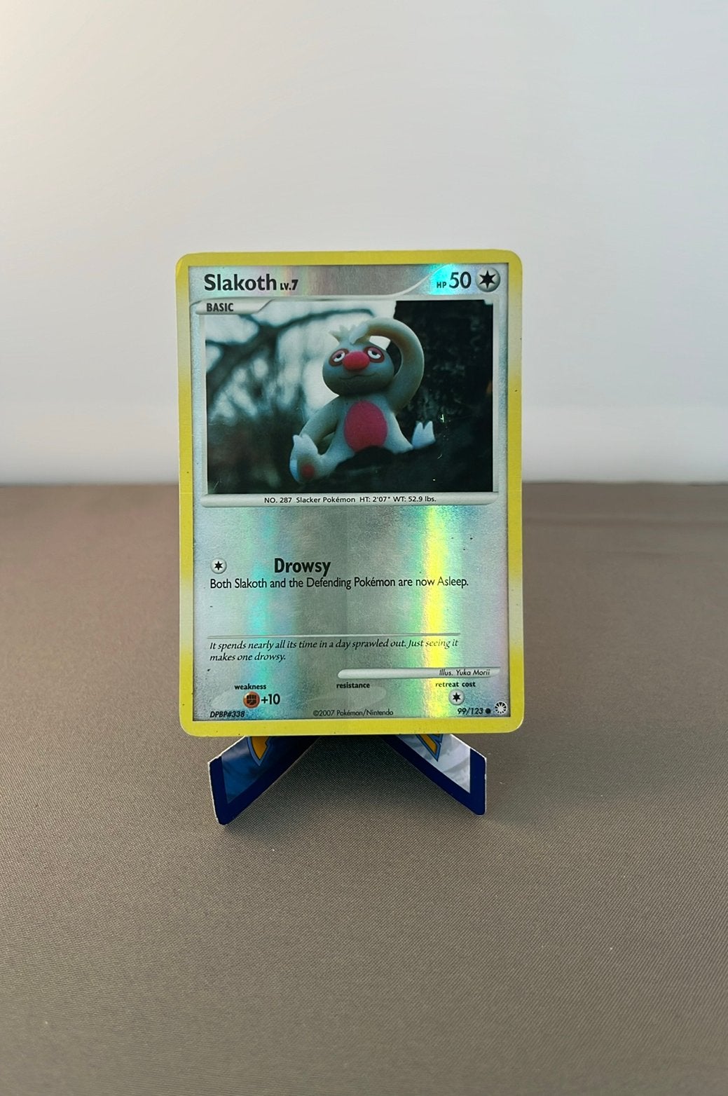 Slakoth Lv.7 (MT 99) Mysterious Treasures (reverse holo), Ophalen of Verzenden, Gebruikt, Losse kaart