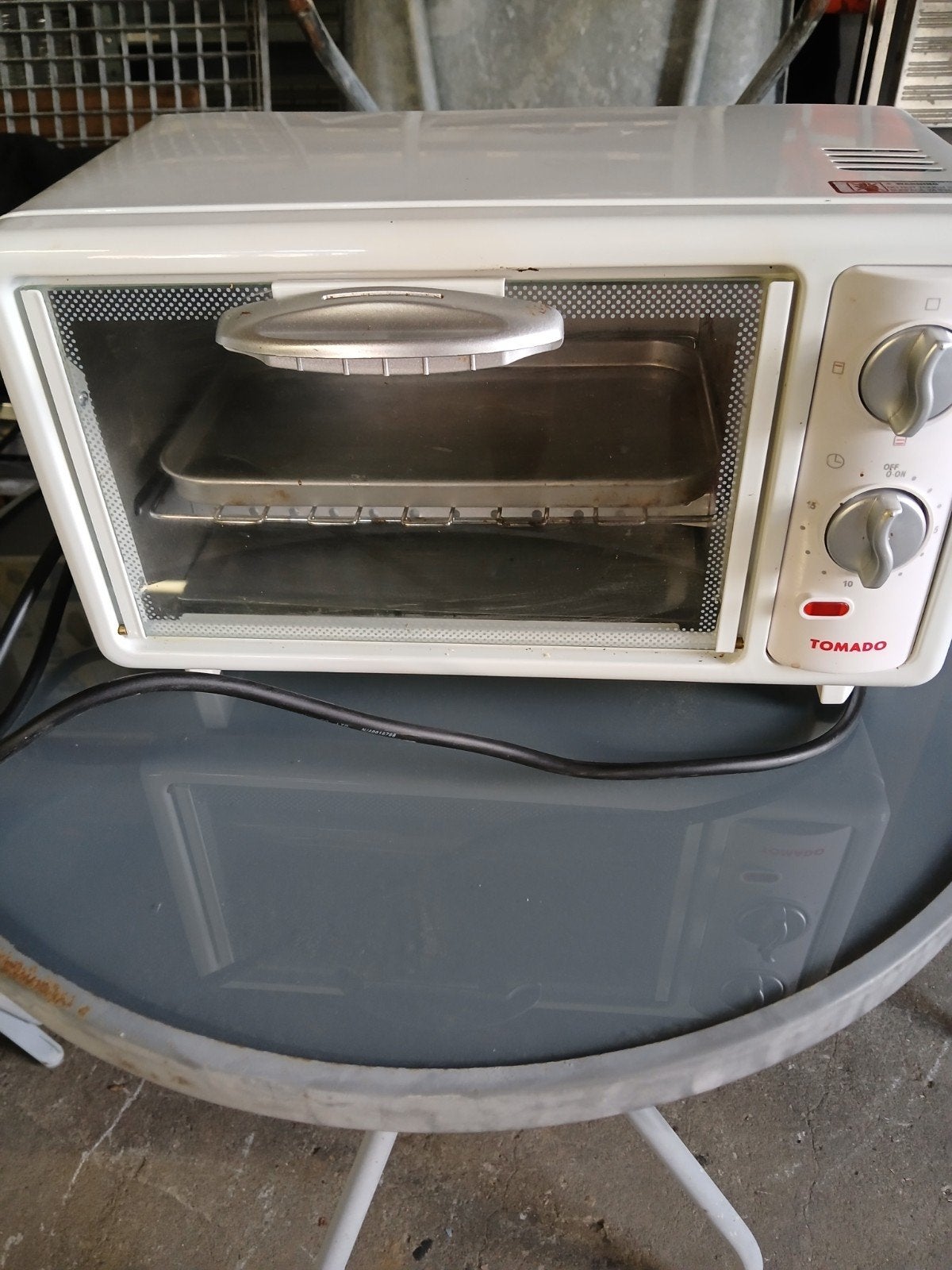 Tomado Mini-oven - Compact en Handig, Witgoed en Apparatuur, Ovens, Minder dan 45 cm, Minder dan 45 cm, Ophalen of Verzenden, Vrijstaand